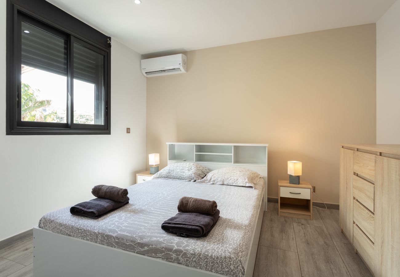 Villa en Saint-Gilles les Bains - ADAM