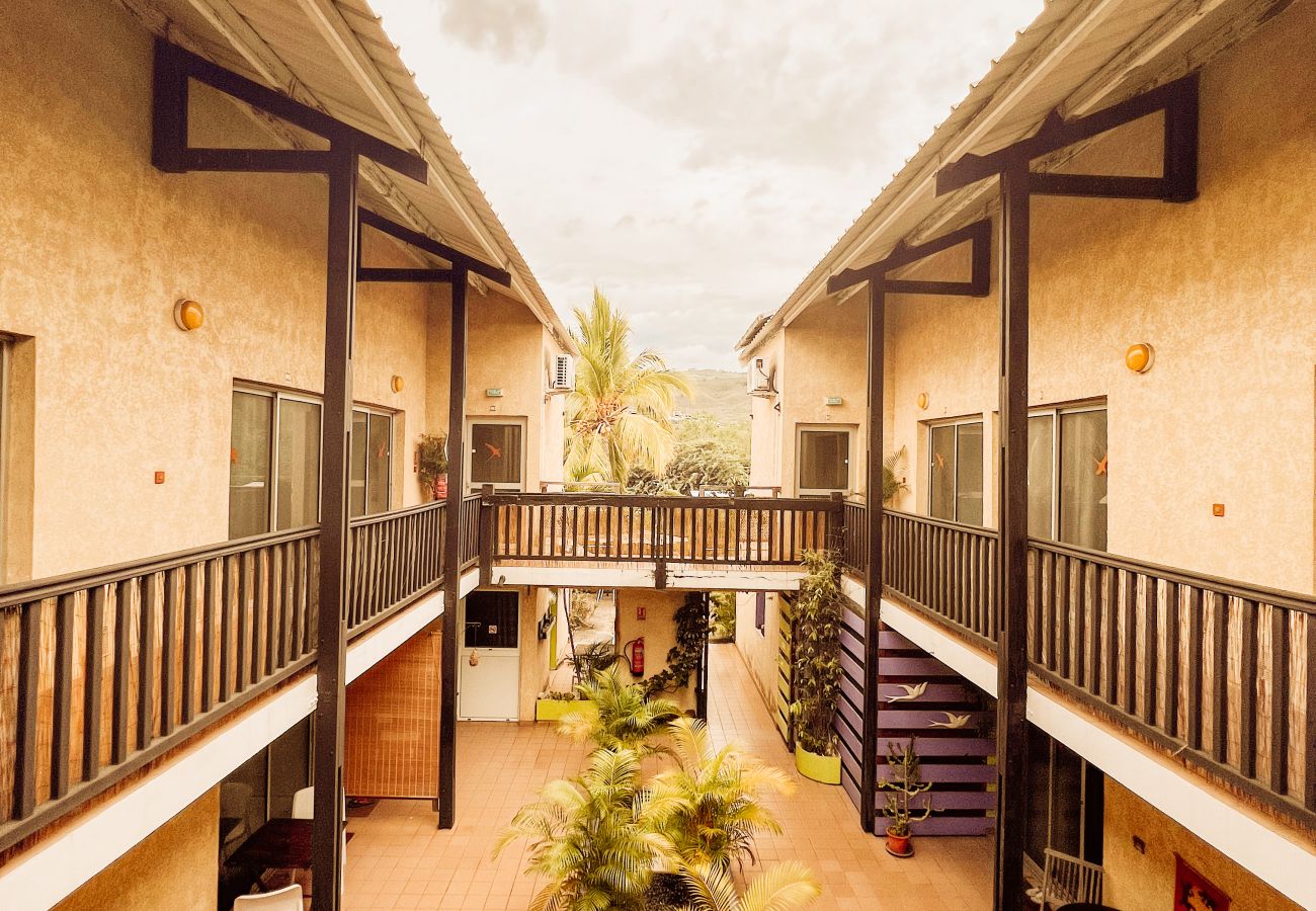 Apartahotel en Saline les Bains - 14 - LE VACOA - CHAMBRE 14  ETG D