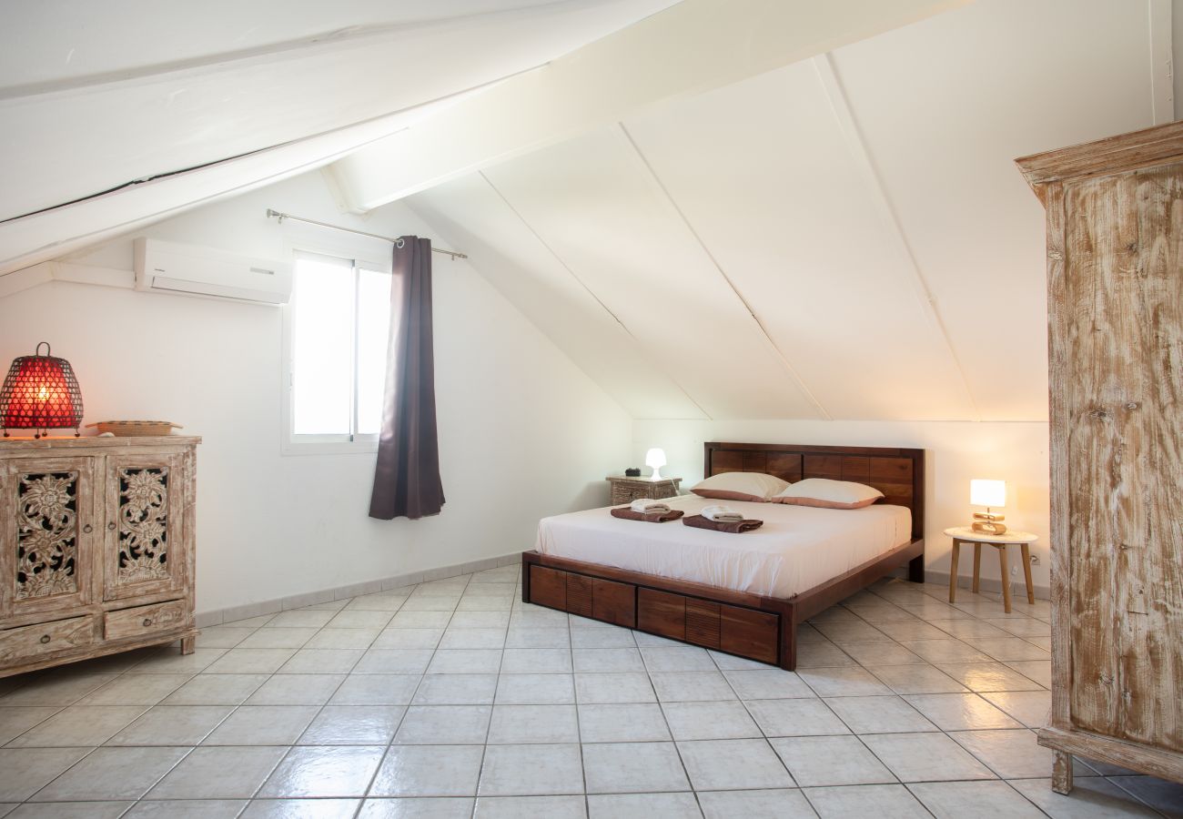 Appartement à Saline les Bains - Tamarins 81'