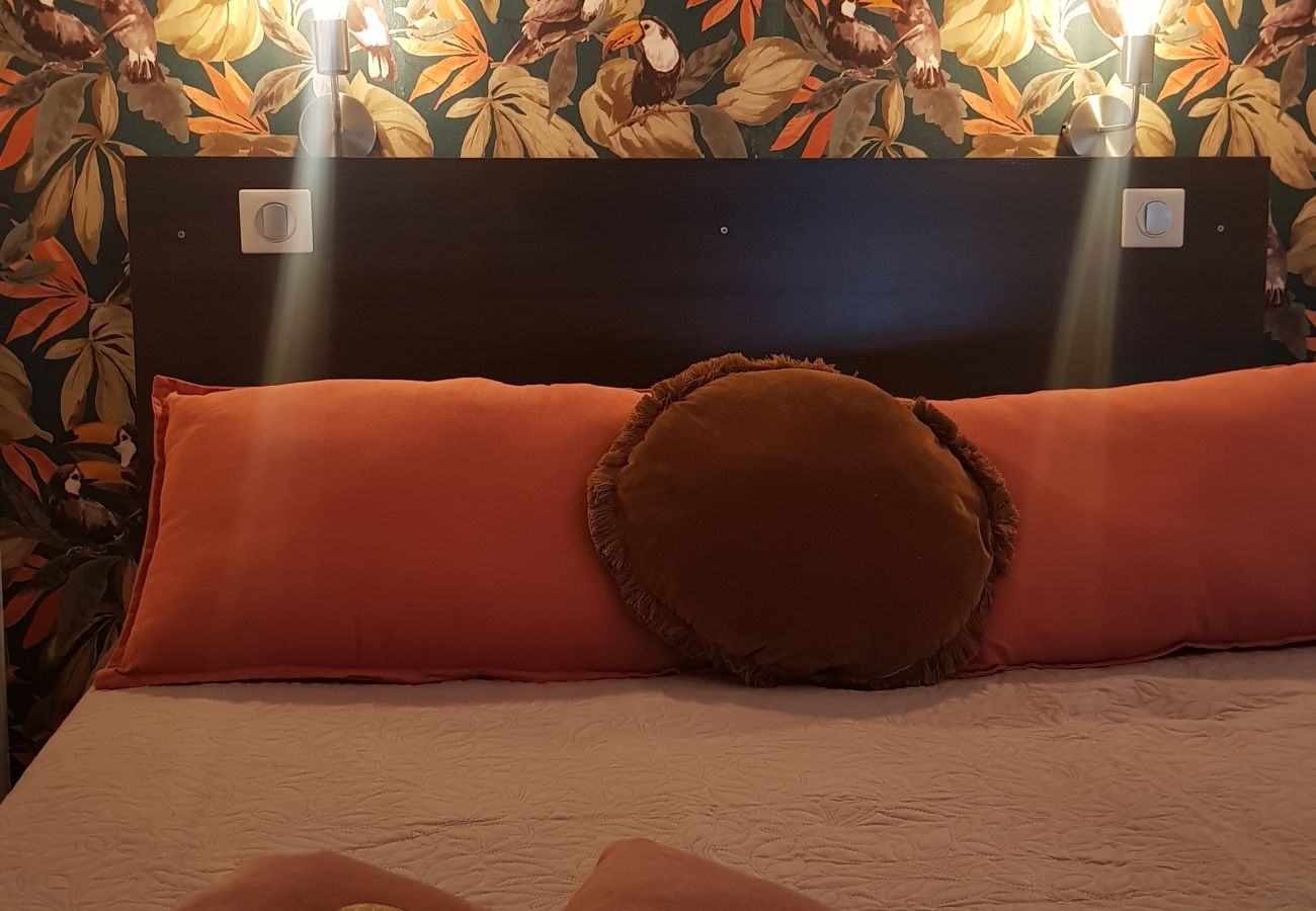 Aparthotel à Saline les Bains - 11 - LE VACOA - CHAMBRE 11  ETG G