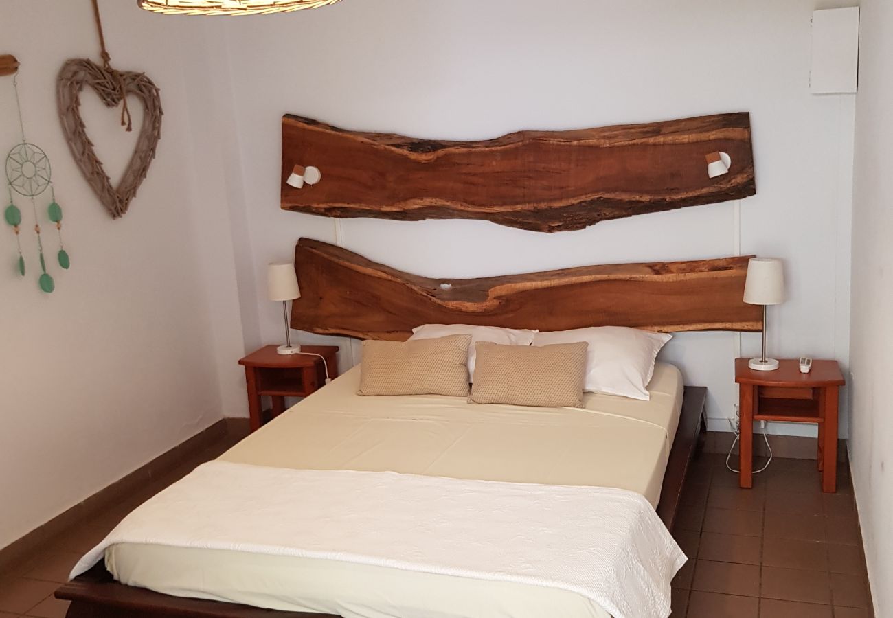 Condohotel in Saline les Bains - 04 - LE VACOA - CHAMBRE 4 Rdc D
